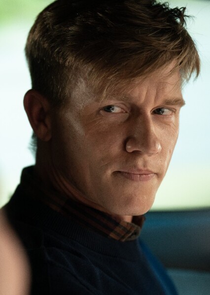 Warren Kole