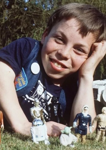 Warwick Davis photo