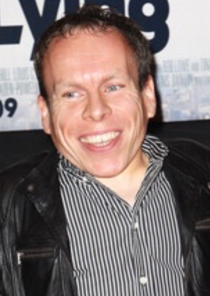 Warwick Davis photo