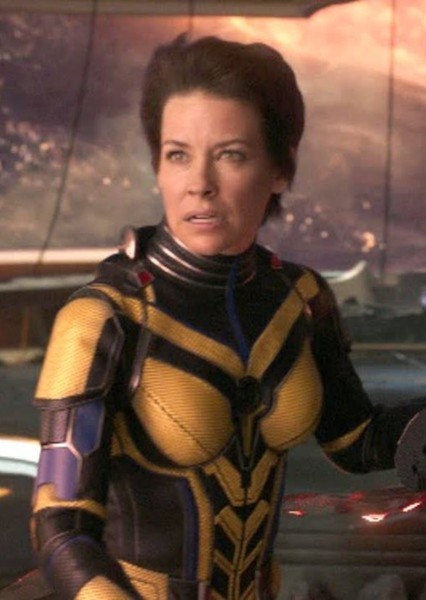 Wasp/ Hope Van Dyne (Marvel Cinematic Universe) photo