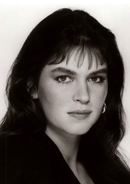 Wendy Crewson photo