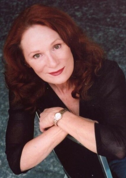 Wendy Robie photo