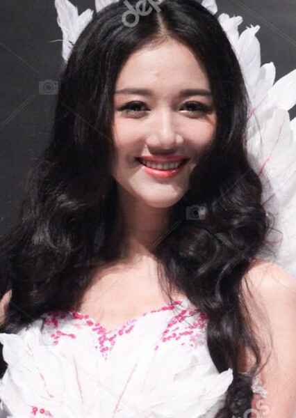 Wenwen Han photo
