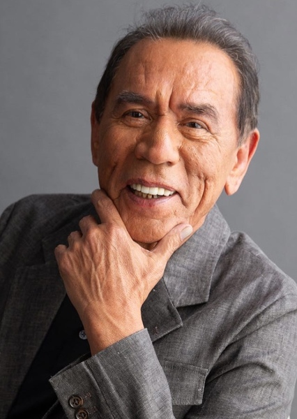 Wes Studi
