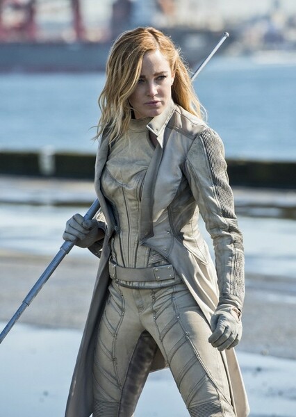 White Canary (Sara Lance) photo