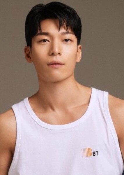 Wi Ha-jun photo