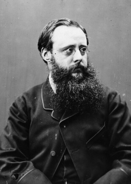 Wilkie Collins photo