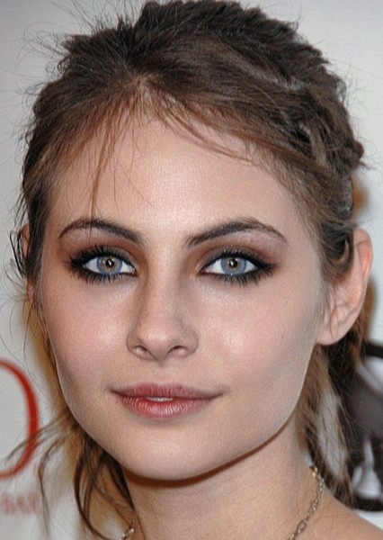 Willa Holland photo