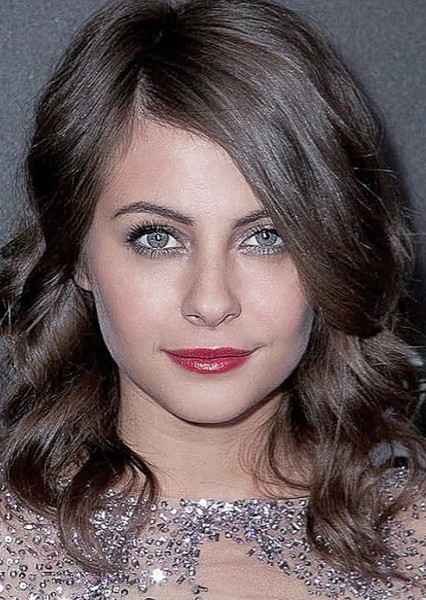 Willa Holland photo