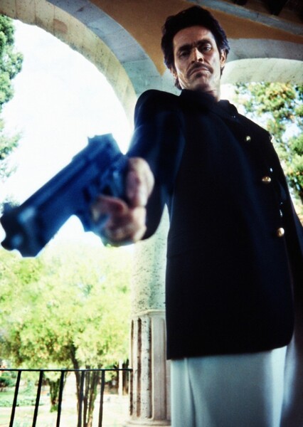 Willem Dafoe photo