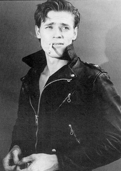 Willem Dafoe photo