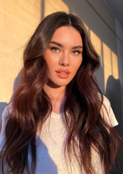 Willow Allen photo