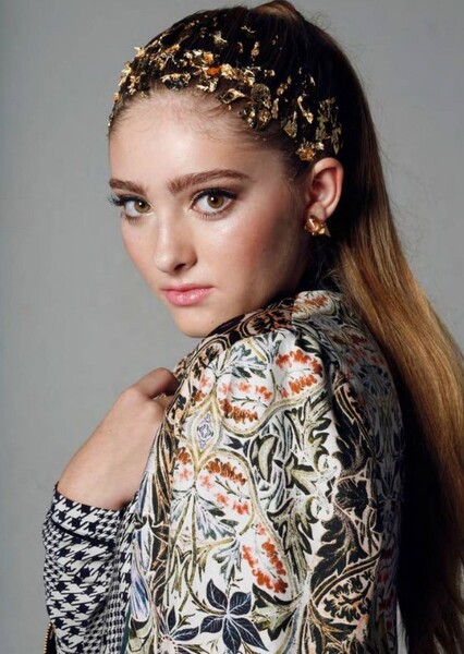 Willow Shields photo
