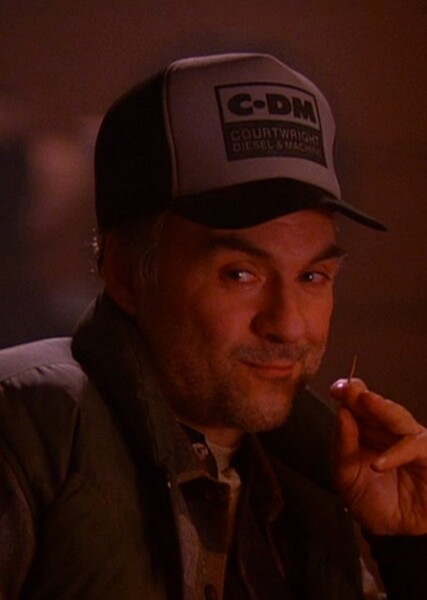 Windom Earle photo