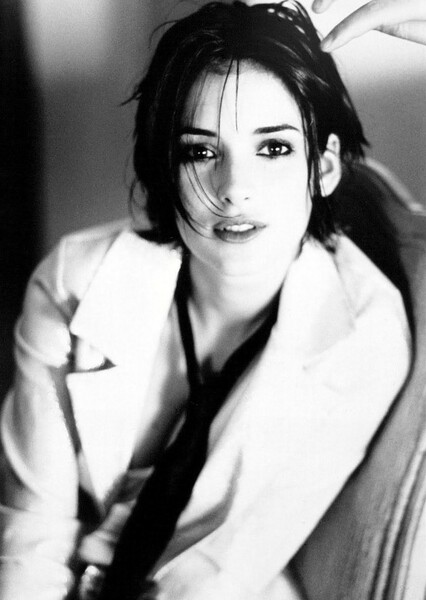 Winona Ryder photo