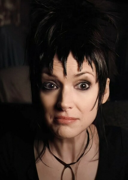 Winona Ryder photo