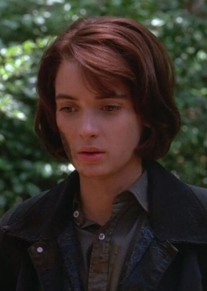 Winona Ryder photo