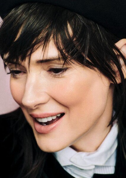 Winona Ryder photo