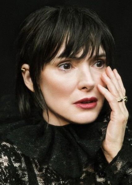Winona Ryder photo