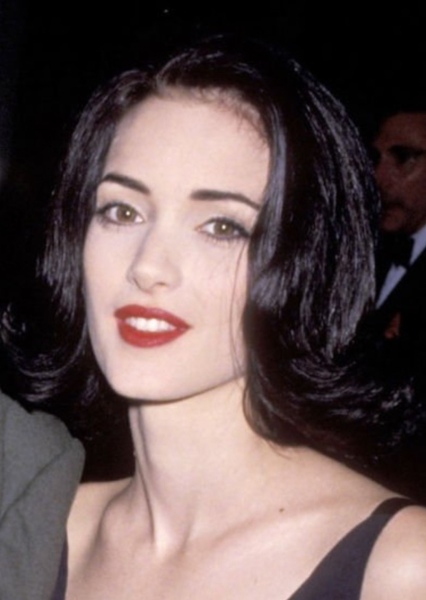 Winona Ryder photo