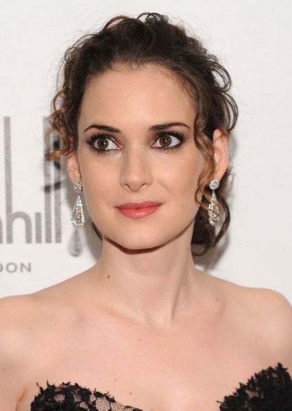 Winona Ryder photo