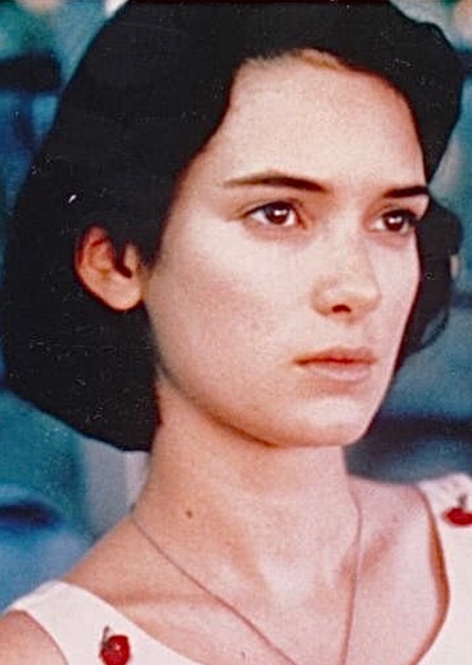 Winona Ryder photo