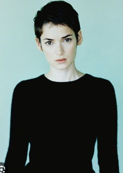 Winona Ryder photo