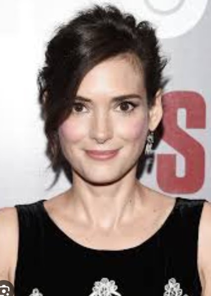 Winona Ryder photo