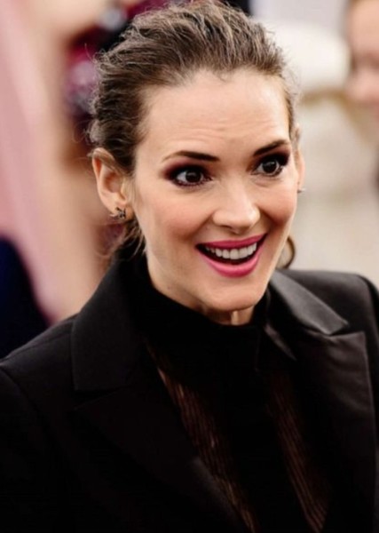 Winona Ryder photo