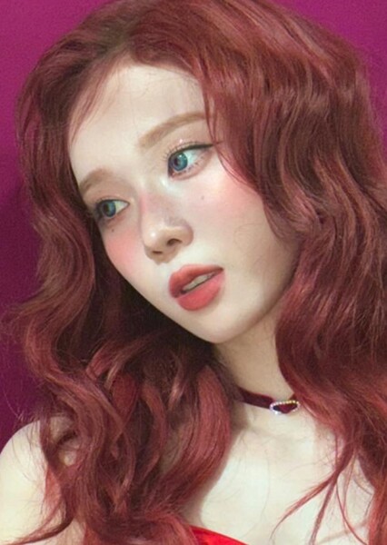WINTER (Kim Min-jeong)