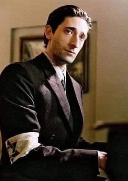 Władysław Szpilman (Adrien Brody)