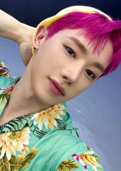 WONHO photo