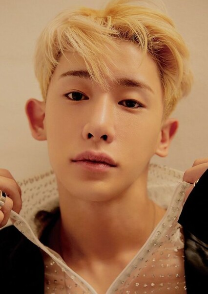 WONHO photo