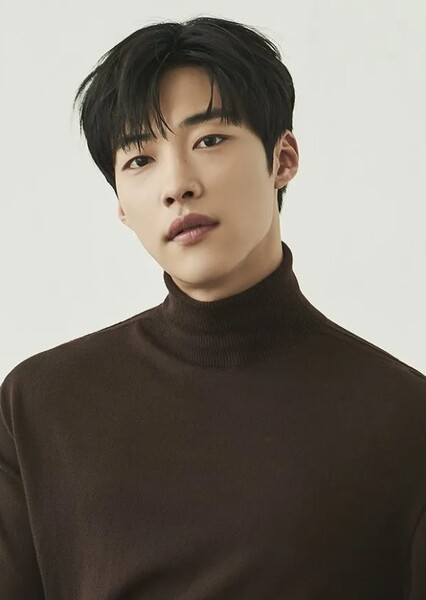 Woo Do-hwan photo