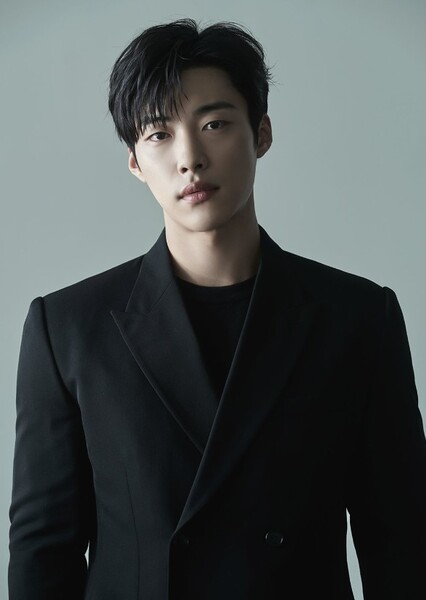 Woo Do-hwan photo