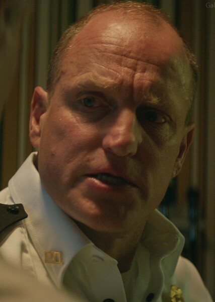 Woody Harrelson photo