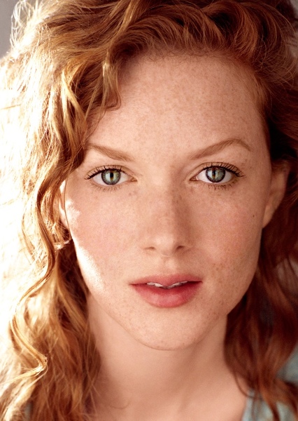 Wrenn Schmidt photo