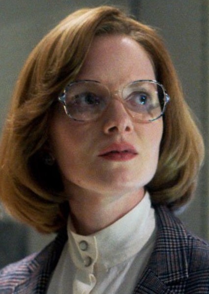 Wrenn Schmidt photo