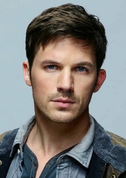 Wyatt Logan (Timeless) photo