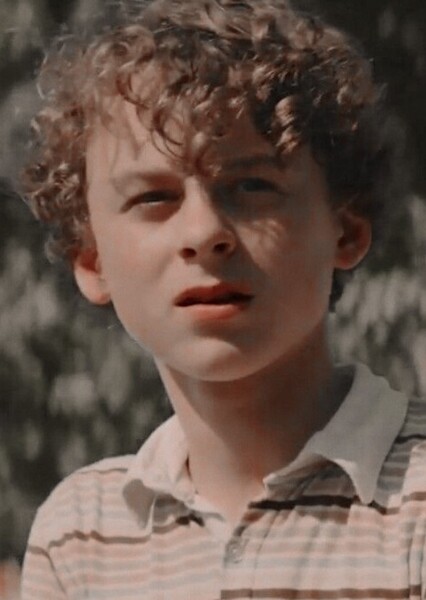 Stanley "Stan" Uris (Young)