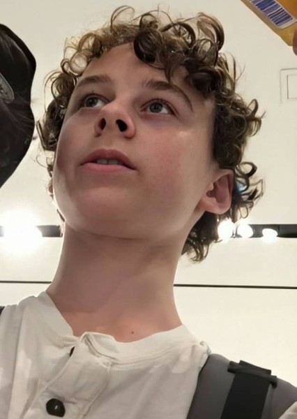 Wyatt Oleff photo