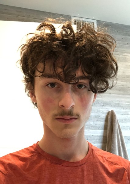 Wyatt Oleff photo