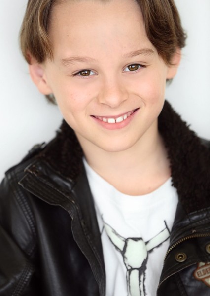 Wyatt Oleff photo