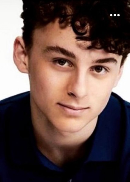Wyatt Oleff photo
