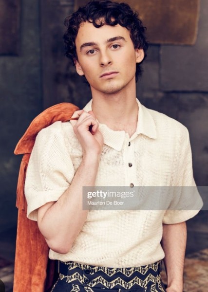 Wyatt Oleff photo
