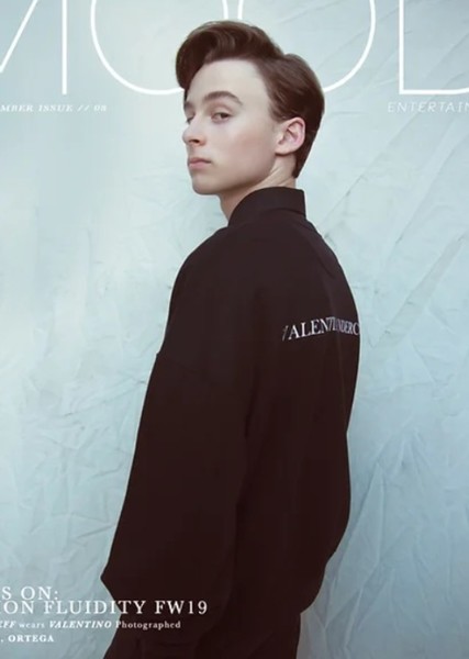 Wyatt Oleff photo