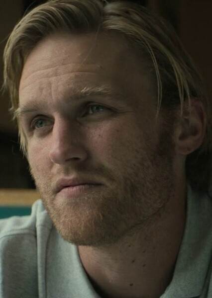 Wyatt Russell photo