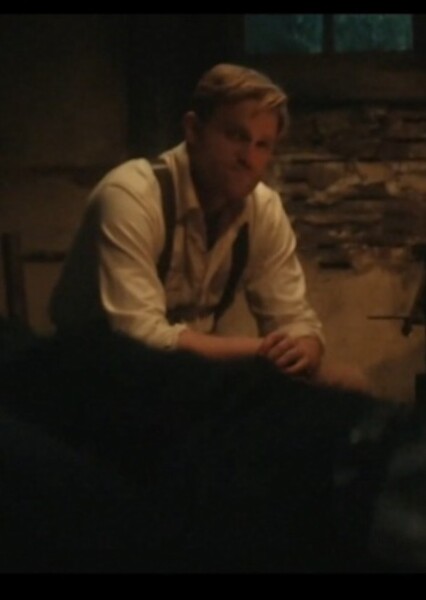 Wyatt Russell photo