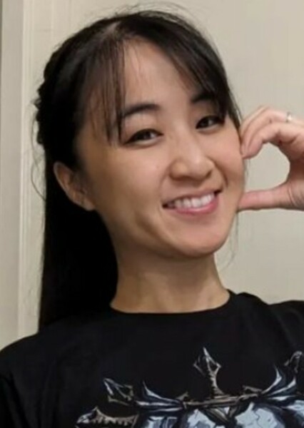 Xanthe Huynh photo