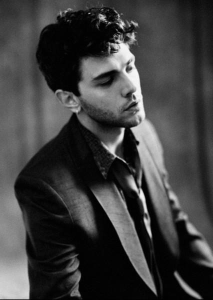 Xavier Dolan photo